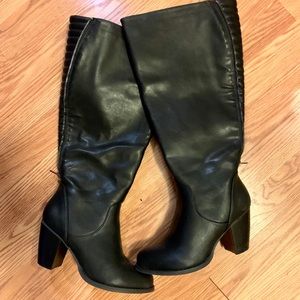 7w Torrid Boots